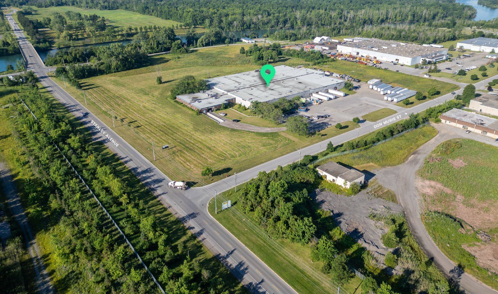 Niagara Falls, ON L2G 0E1,8699 Stanley AVE