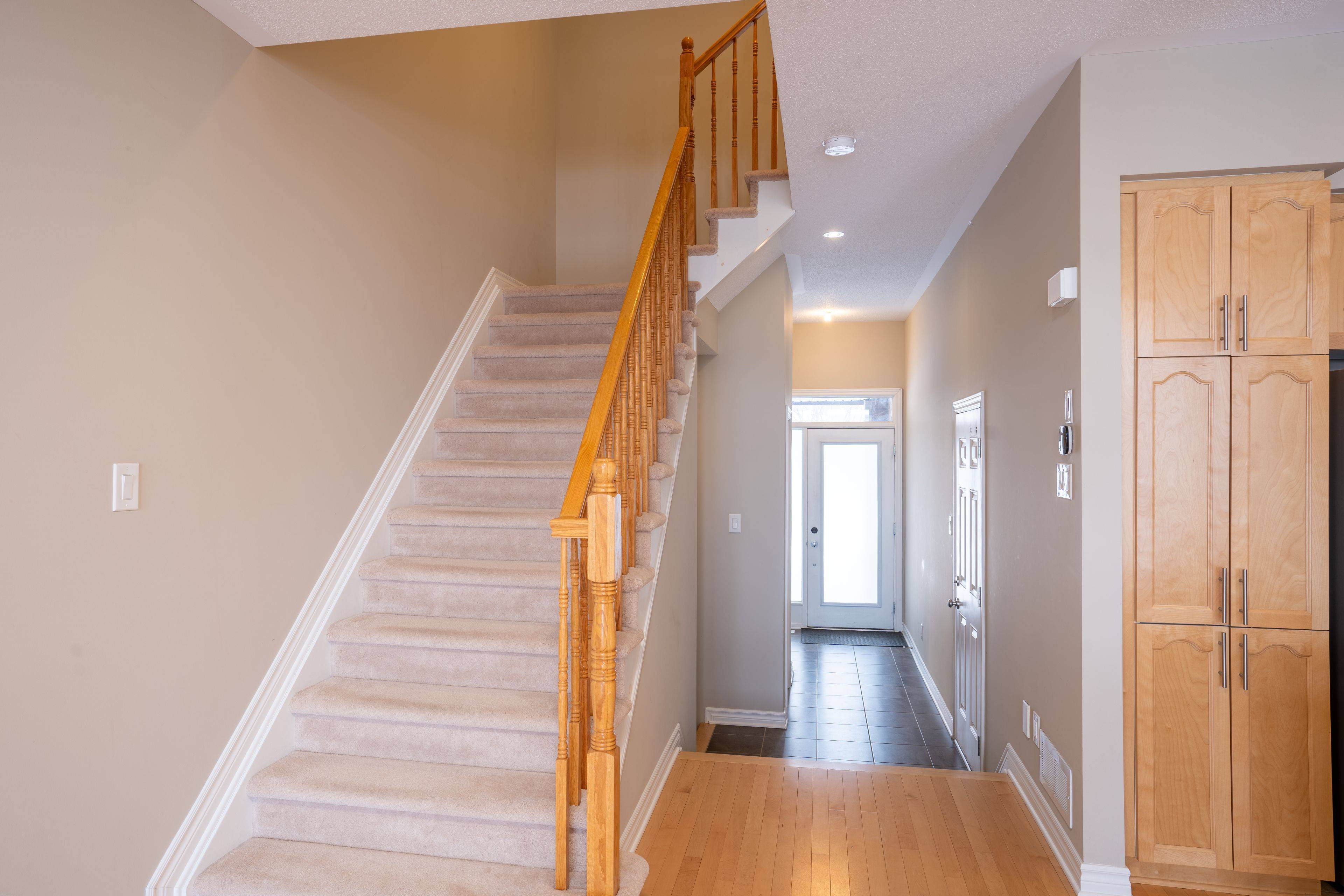 Kanata, ON K2T 0B7,914 Fletcher CIR