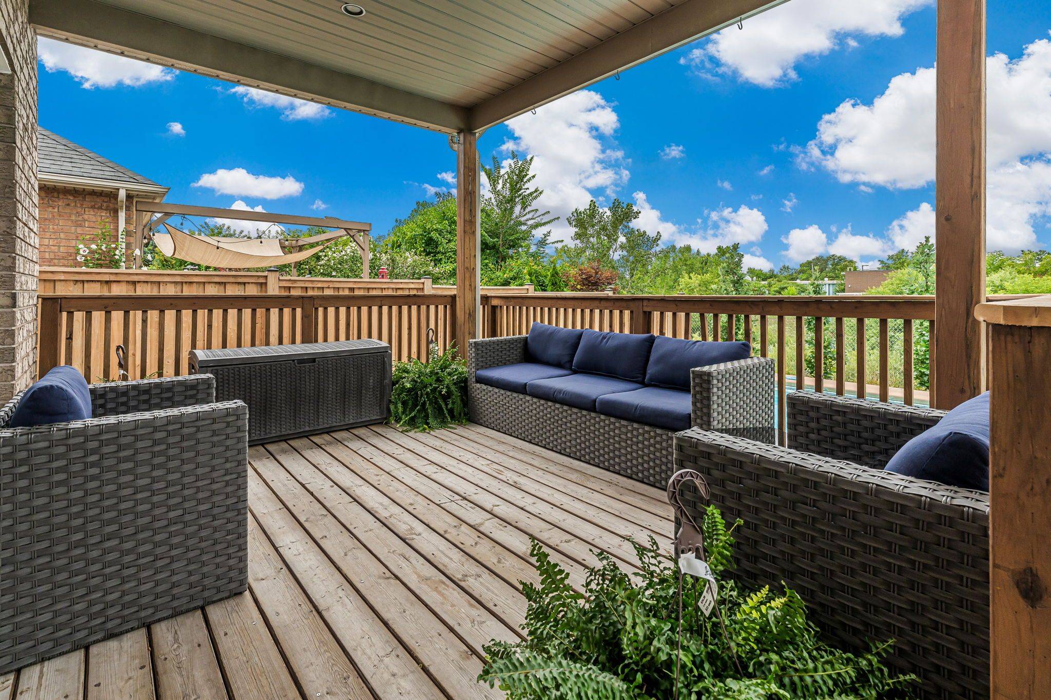 Niagara-on-the-lake, ON L0S 1T0,80 Loretta DR