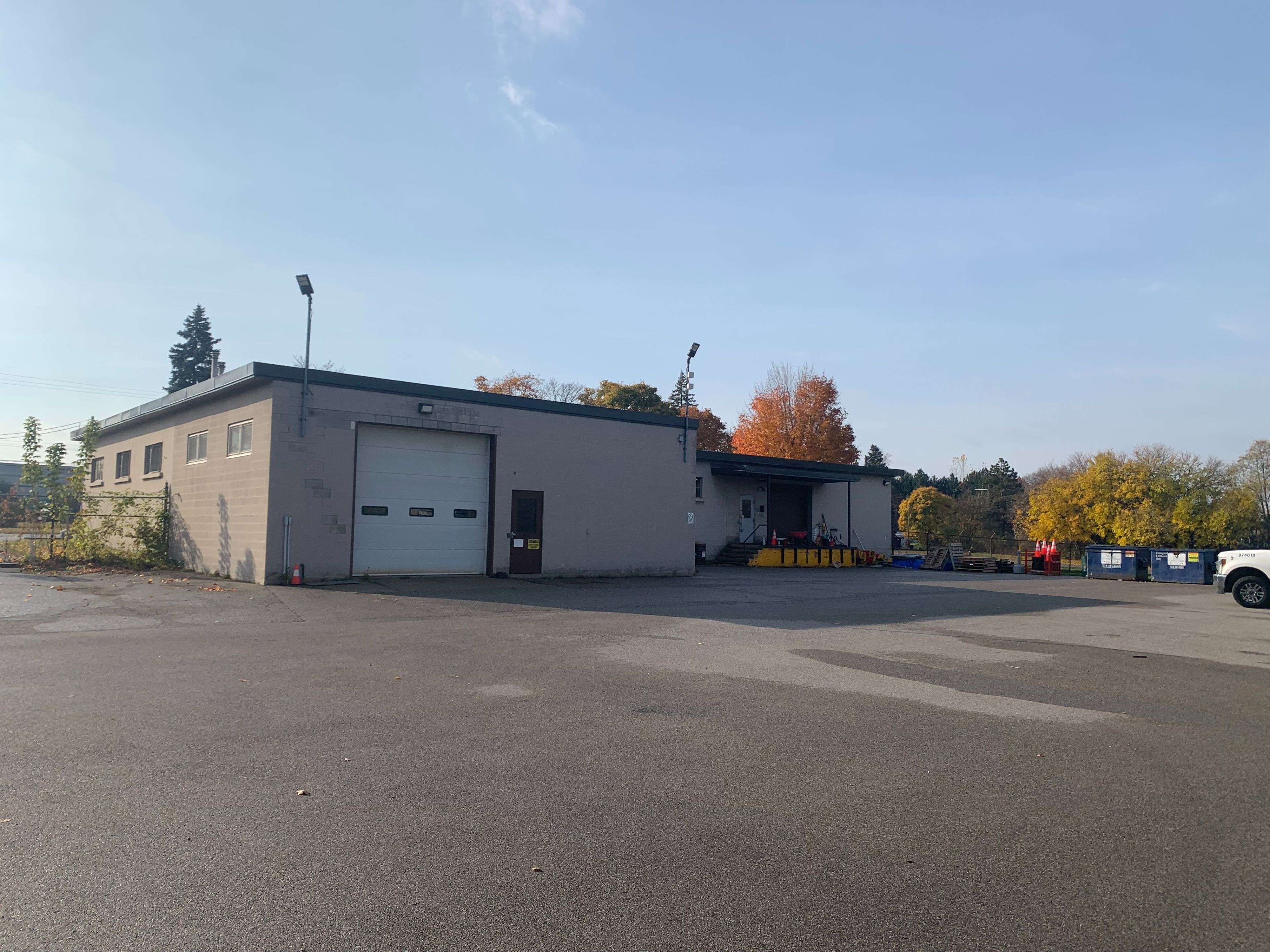 Cambridge, ON N1R 7Z1,221 Avenue RD