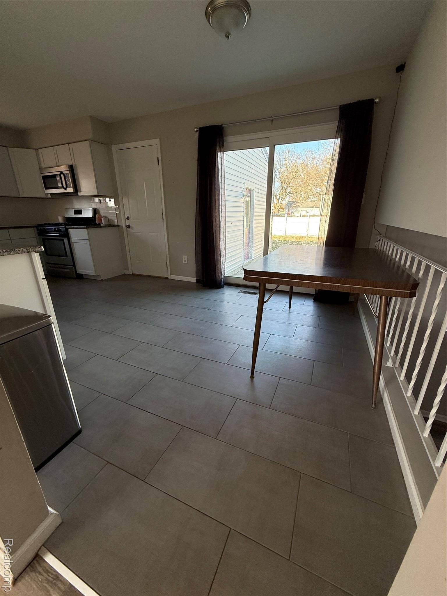 Sterling Heights, MI 48313,41229 N Central DR