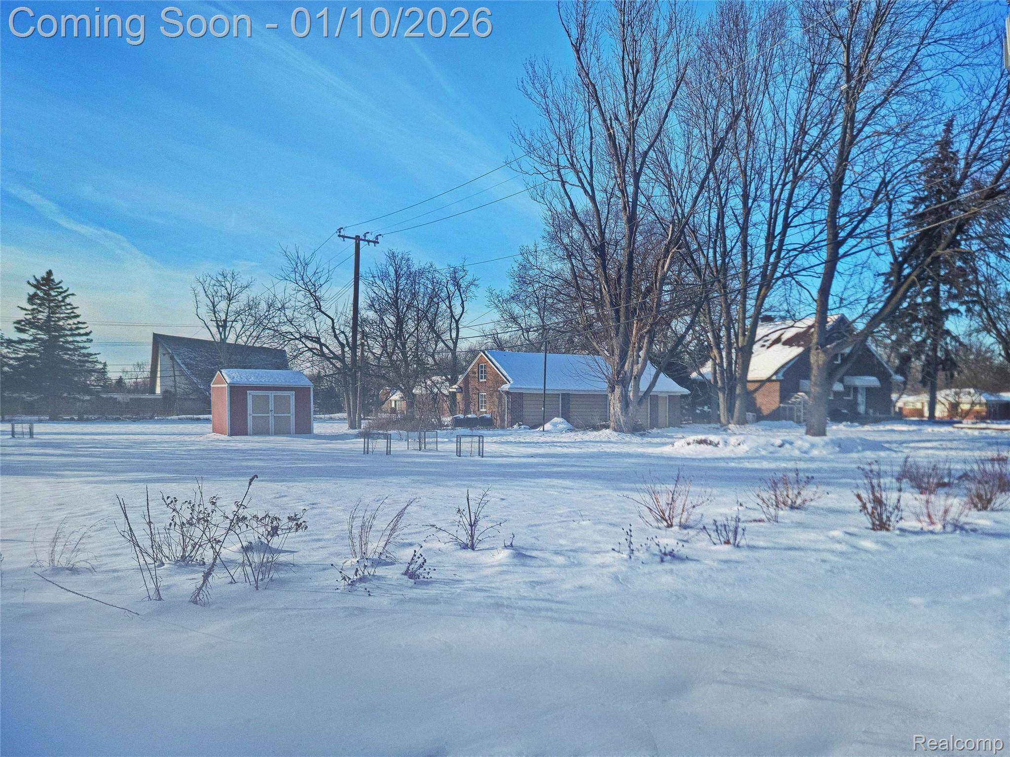 Southfield, MI 48076,16941 W 13 Mile RD