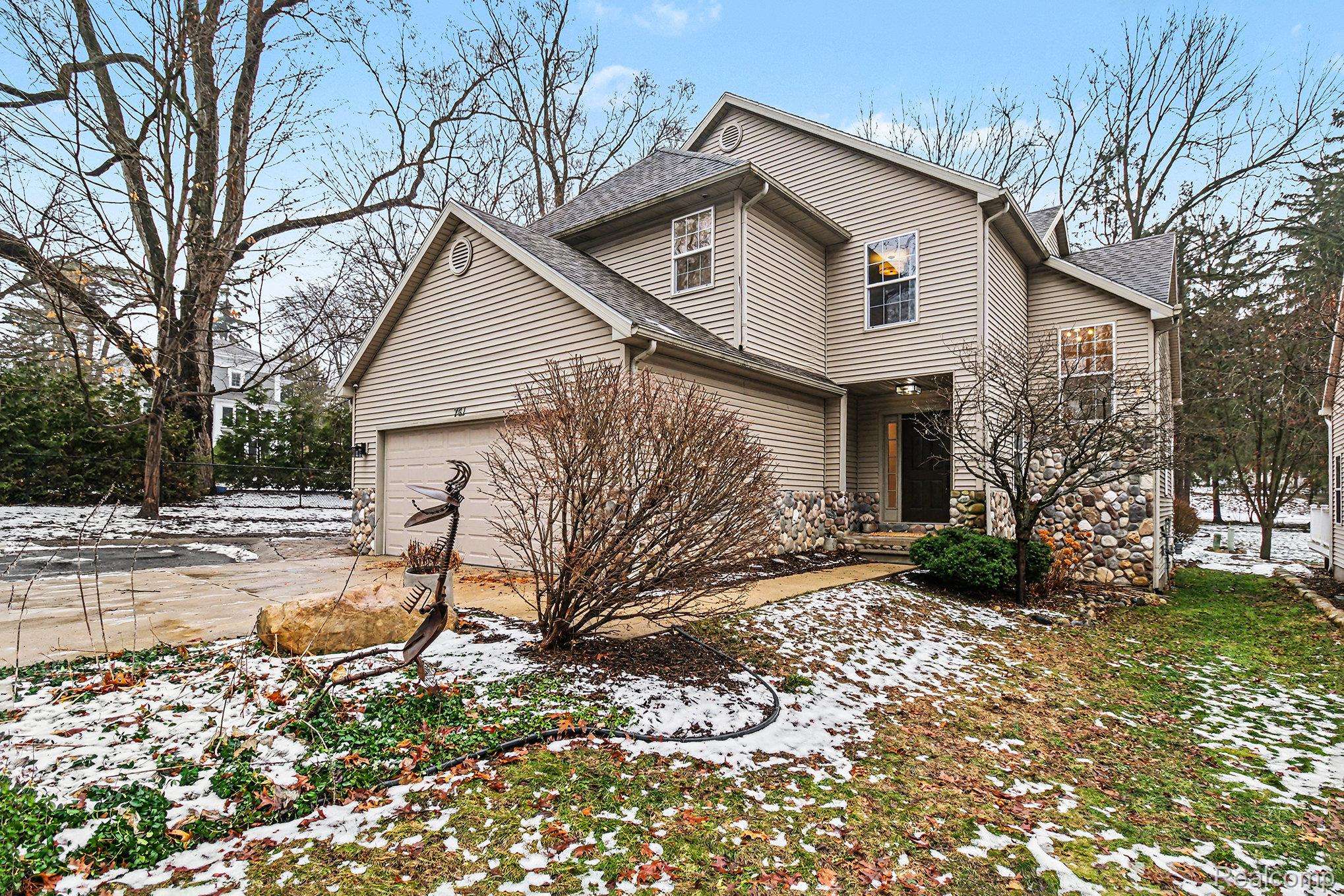 Milford, MI 48381,761 Milford Glen CT