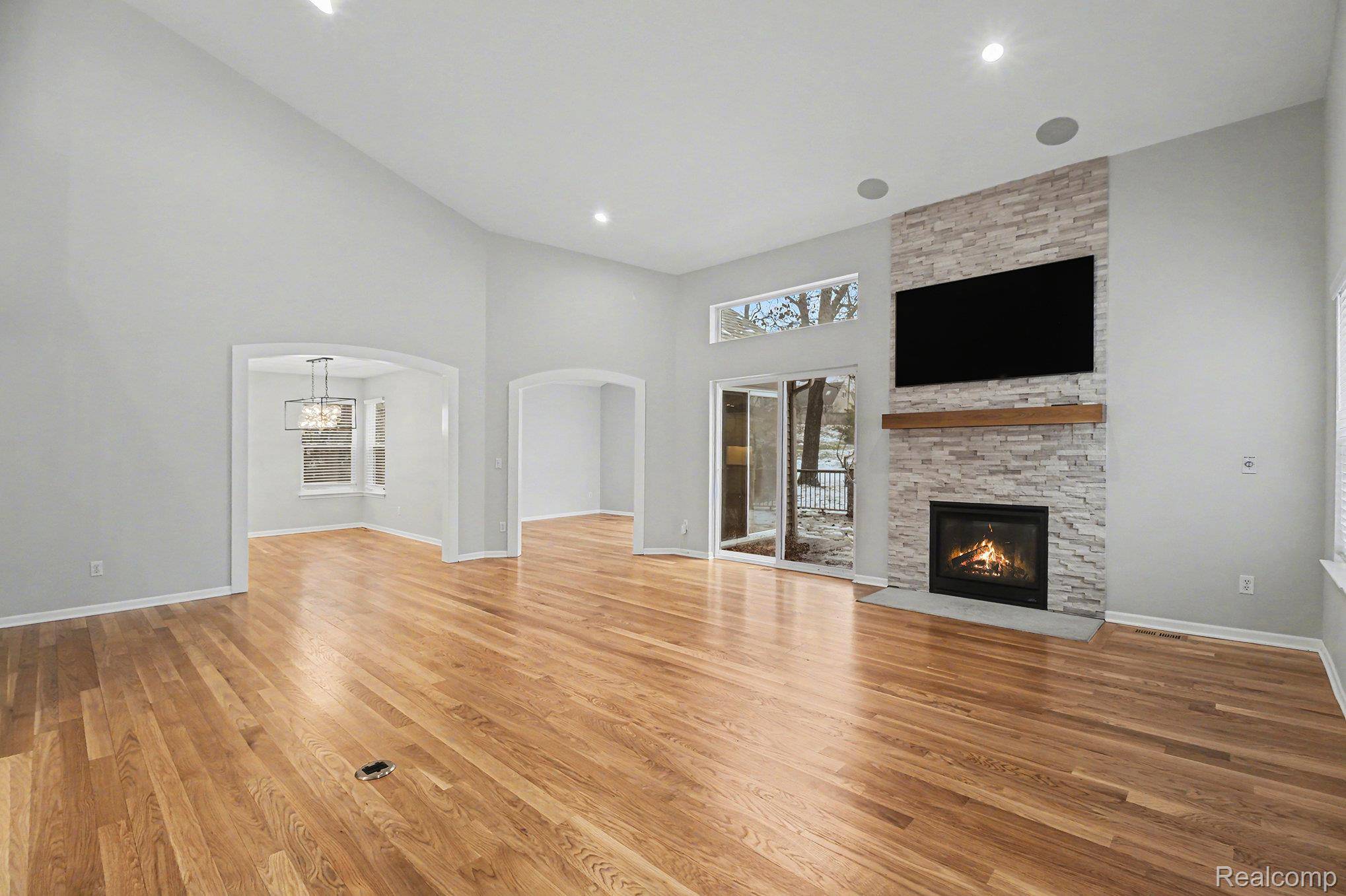 Milford, MI 48381,761 Milford Glen CT