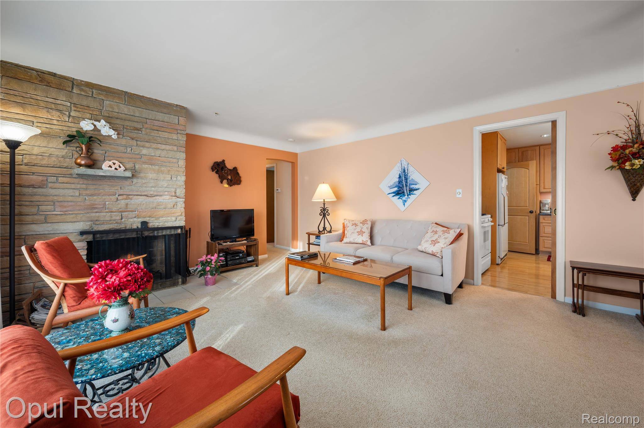 Livonia, MI 48150,30426 Grandon ST