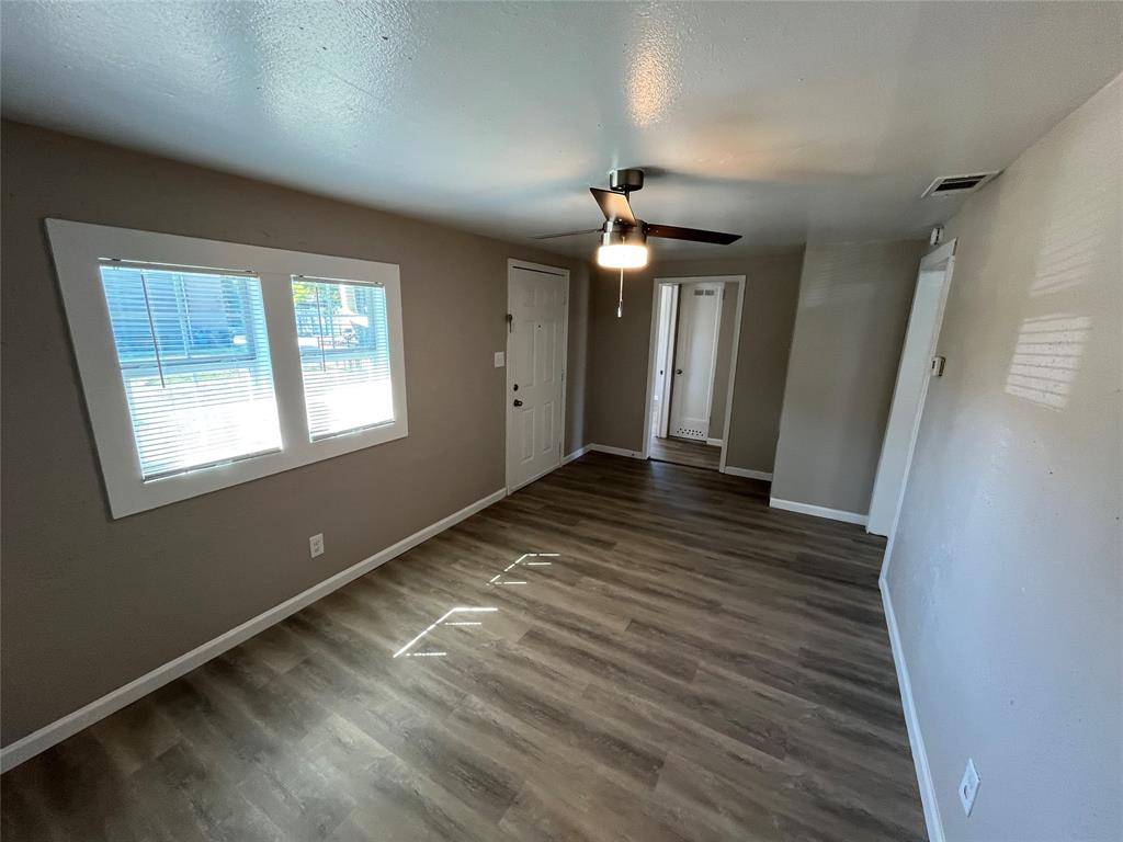 Dallas, TX 75228,2345 Little Pocket Road