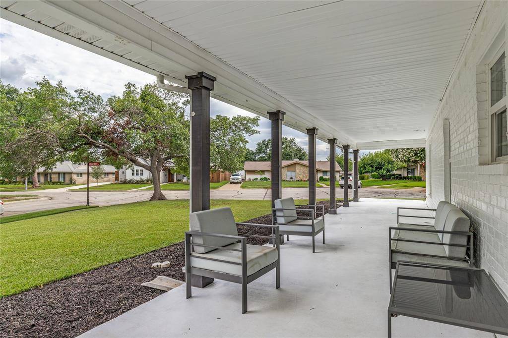 Farmers Branch, TX 75234,3307 Pine Tree Circle