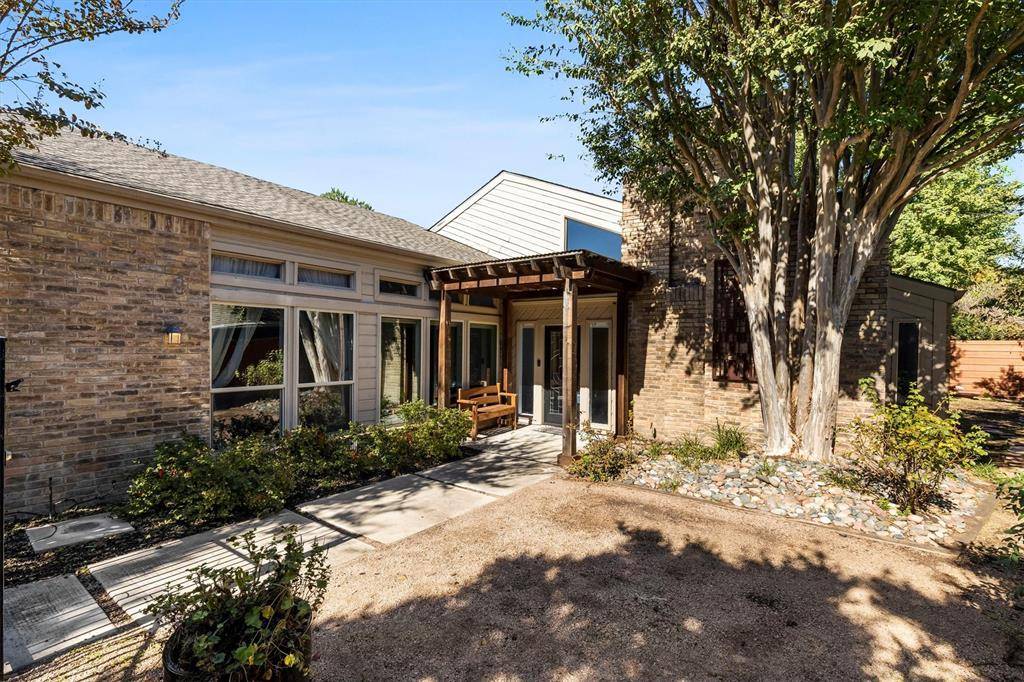 Dallas, TX 75248,6021 Canyon Springs Road