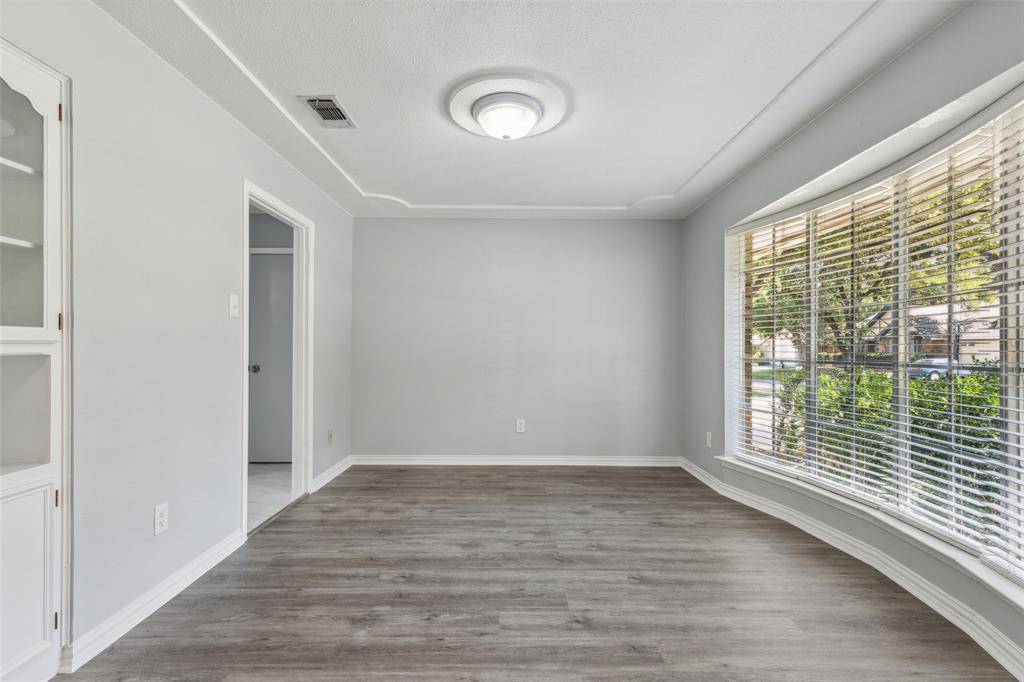 Arlington, TX 76017,5719 Overridge Court