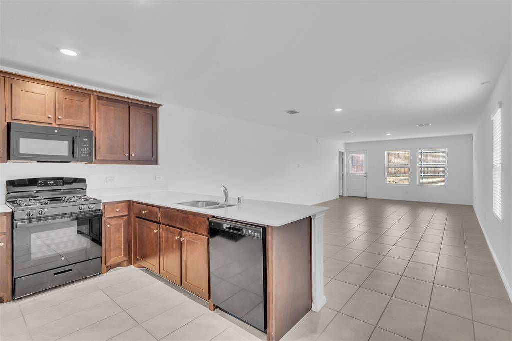 Pilot Point, TX 76258,14069 Drover Street