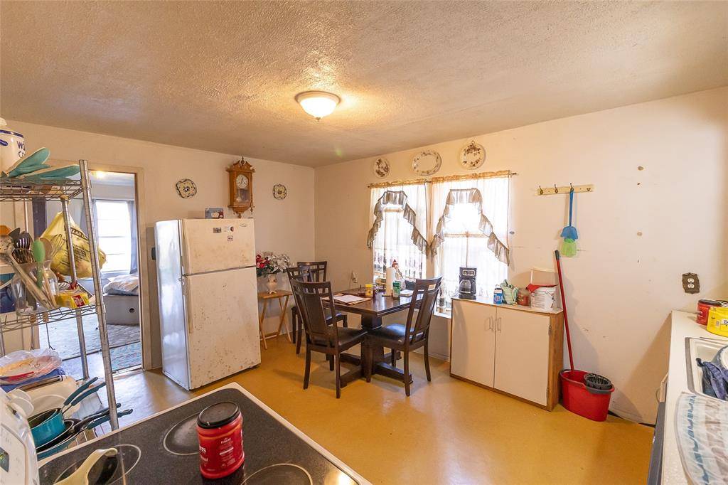 Little River Academy, TX 76554,201 N Kings Trail