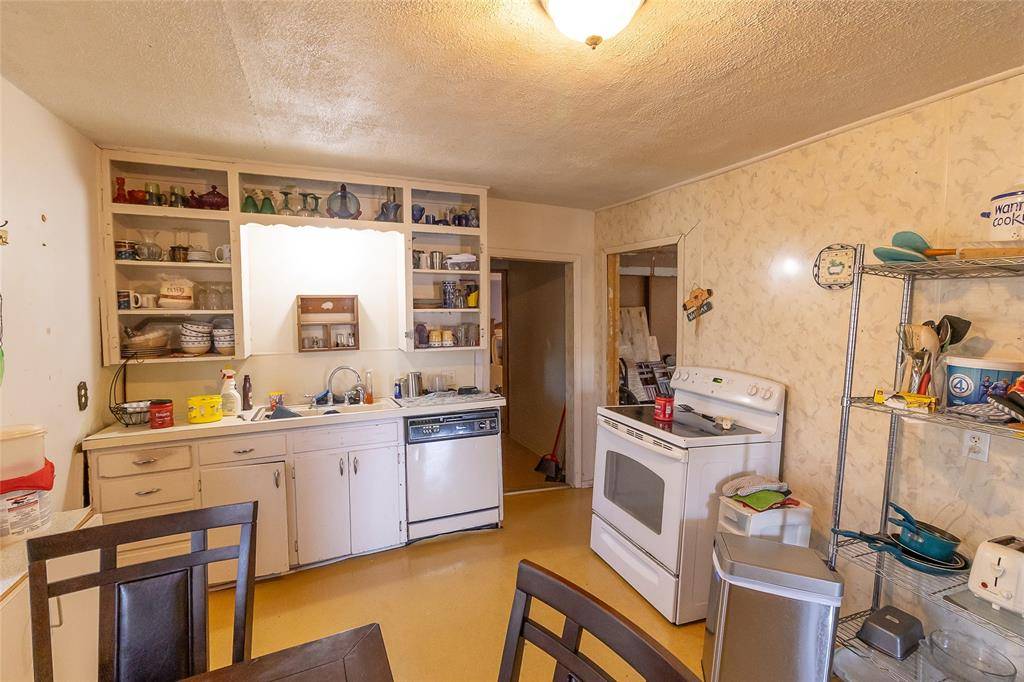 Little River Academy, TX 76554,201 N Kings Trail