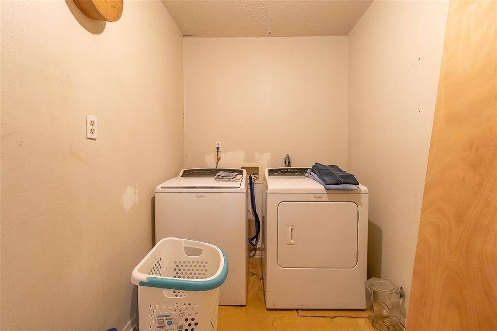 Little River Academy, TX 76554,201 N Kings Trail