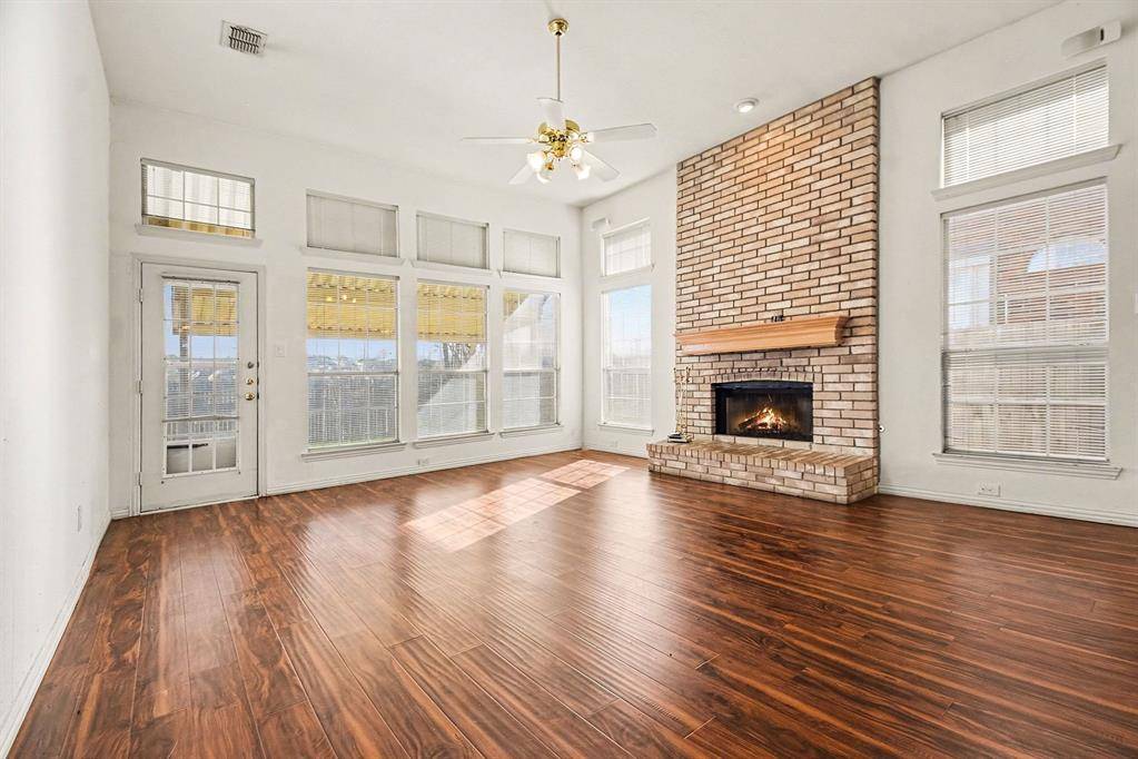 Carrollton, TX 75007,1005 Creek Bend Road