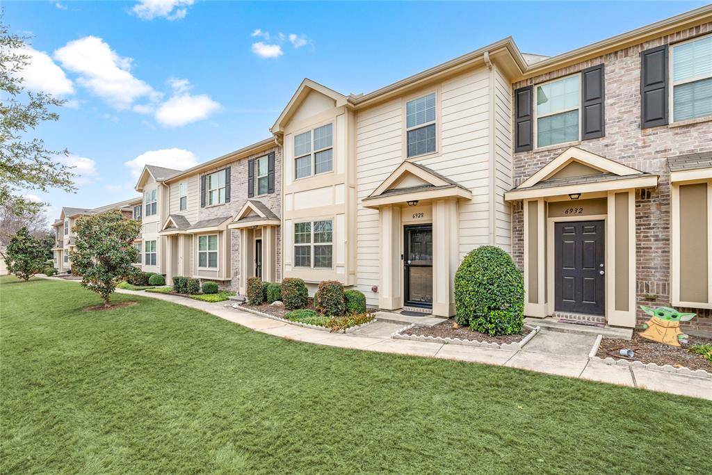 Fort Worth, TX 76137,6928 Carrington Lane