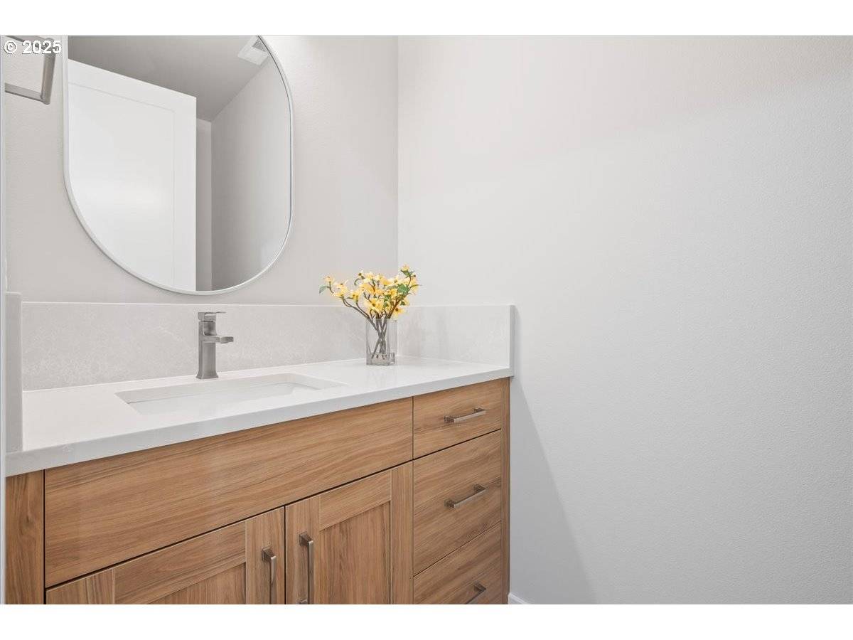 Vancouver, WA 98686,16709 NE 38TH AVE