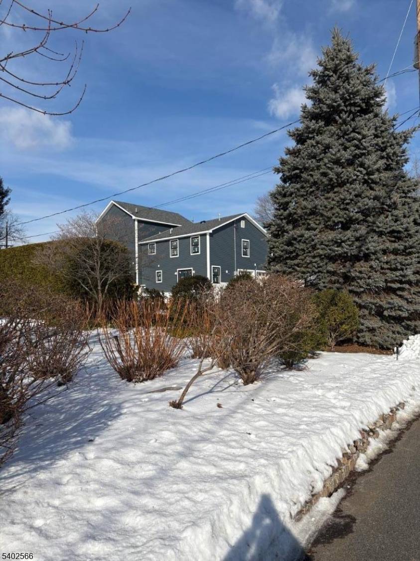 East Hanover Twp., NJ 07936,3 Cambridge Rd