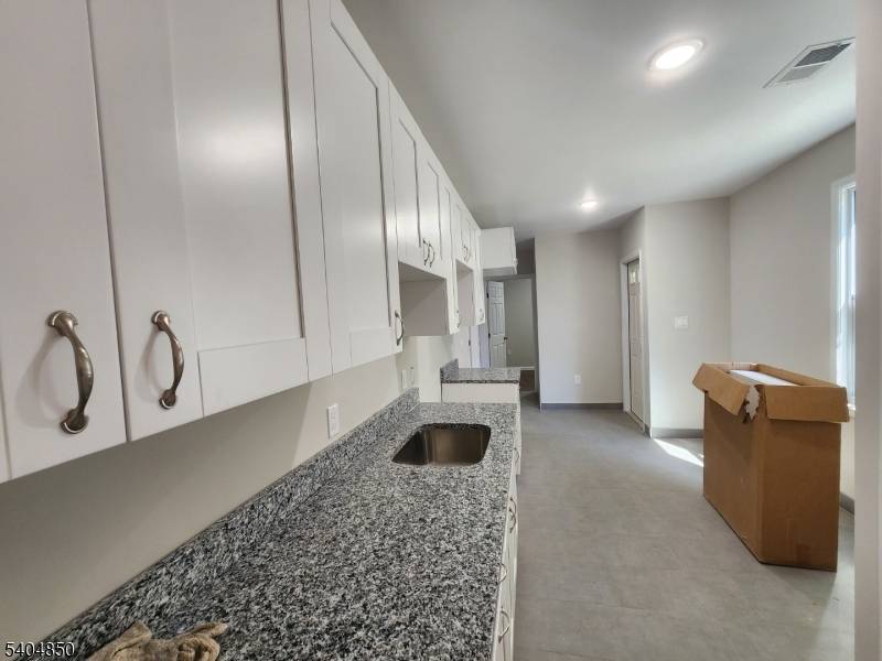 Passaic City, NJ 07055,262 Sherman St