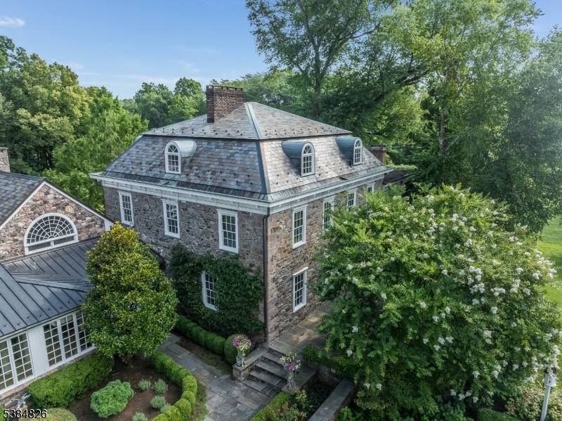 Franklin Twp., NJ 08801,312 Hamden Rd