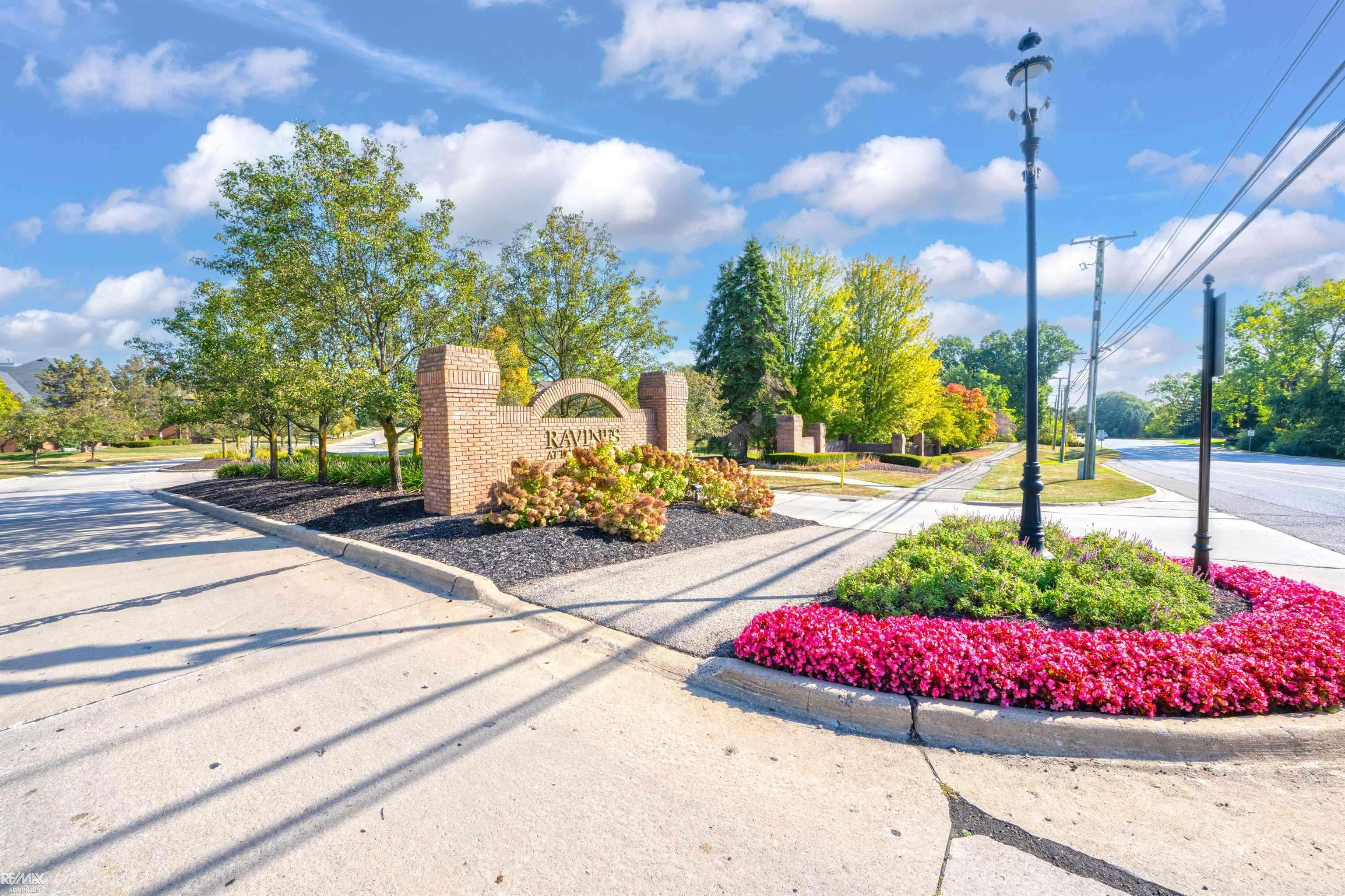 Washington, MI 48095,9037 Prestwick CT