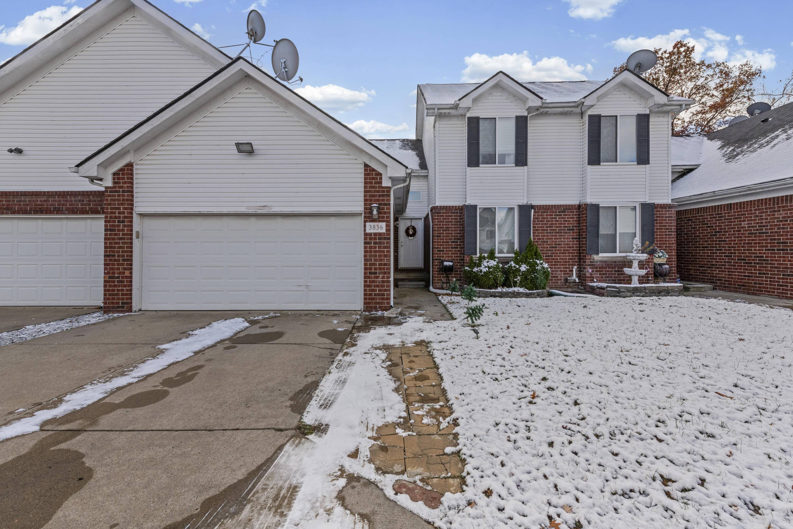 Warren, MI 48091,3836 Lesia DR