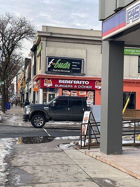 Toronto C04, ON M4N 2L9,3329A Yonge ST