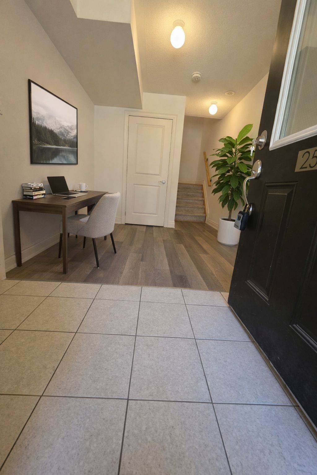 Pickering, ON L1X 0E6,2571 Ladyfern XING #27