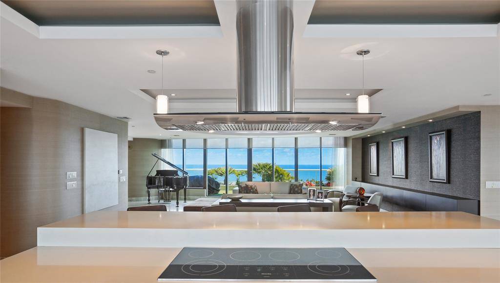 Fort Lauderdale, FL 33304,1 N Fort Lauderdale Beach Blvd #2302