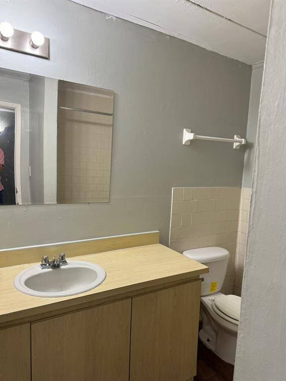 Jacksonville, FL 32254,Address not disclosed