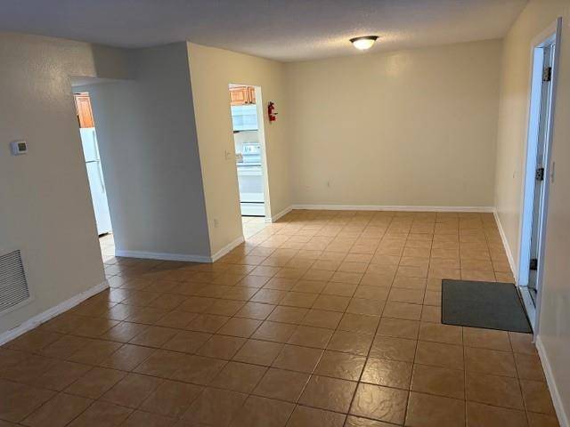 West Palm Beach, FL 33401,411 Executive Center Dr