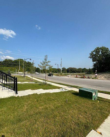 Newmarket, ON L3X 0M8,8 Bennington RD