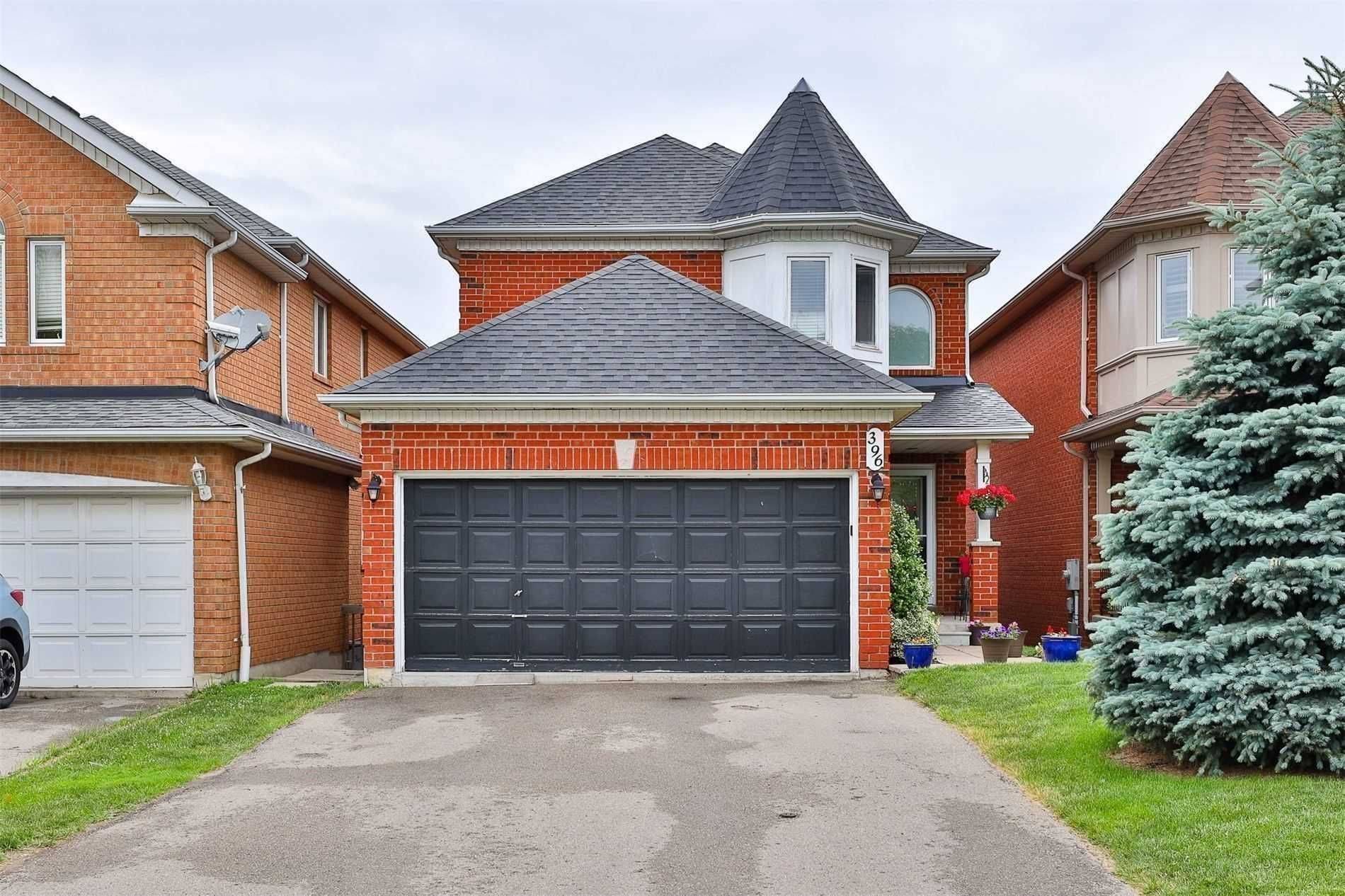 Newmarket, ON L3X 2L8,396 Hewitt CIR #Bsmt