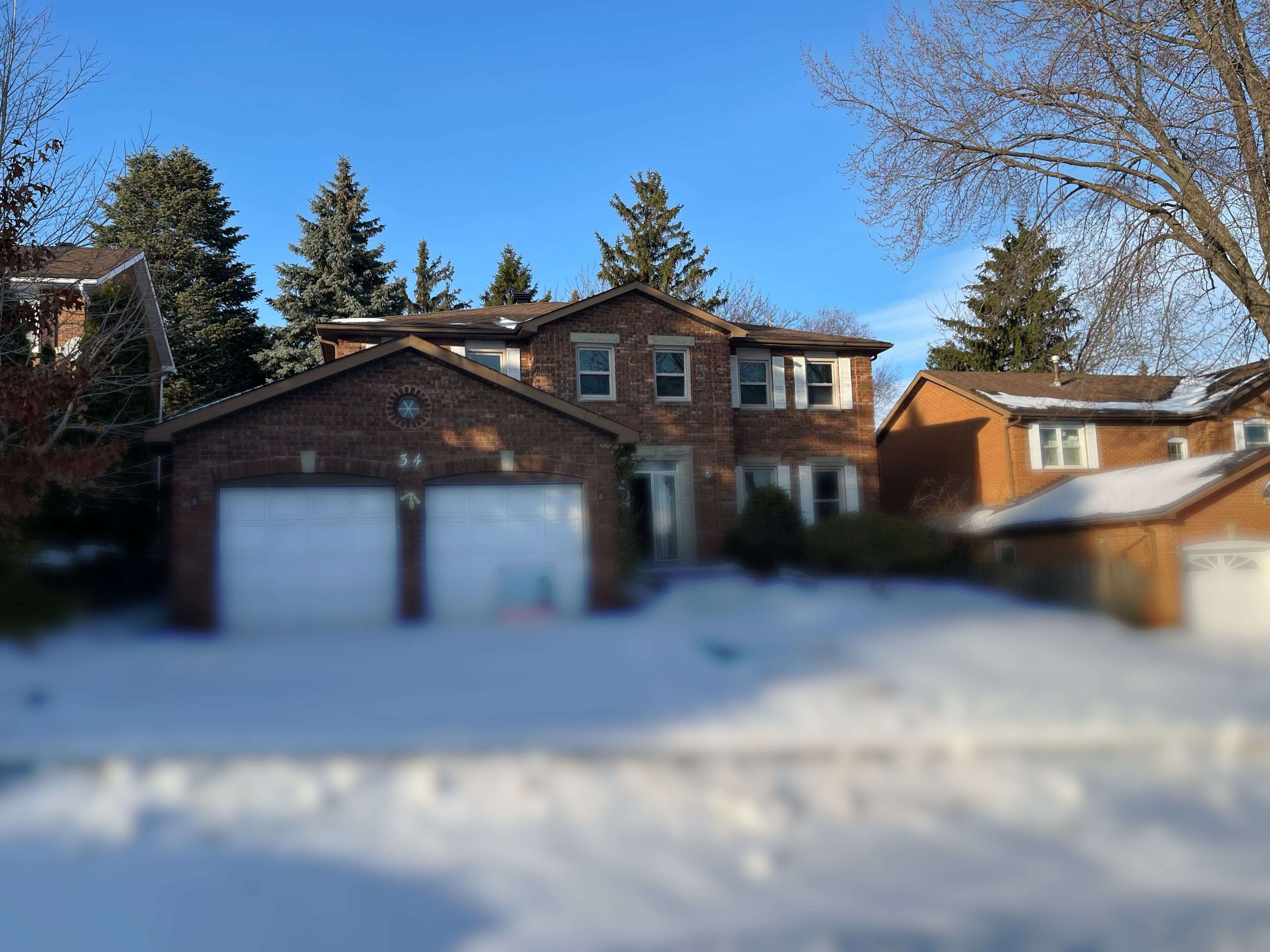 Markham, ON L3R 2X2,34 Briarwood RD