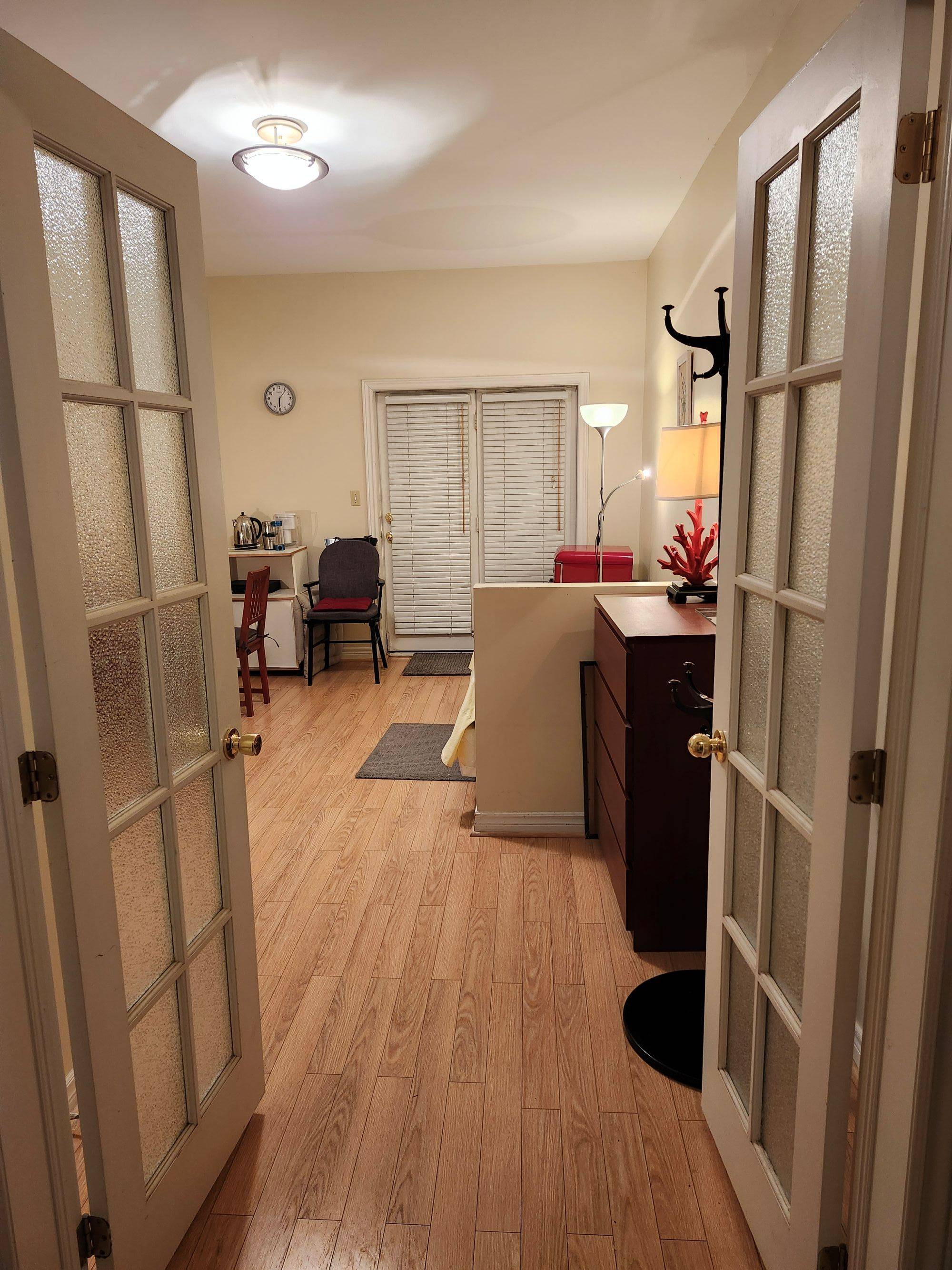 Richmond Hill, ON L4C 0J9,190 Harding BLVD #62 Bachelor Studio