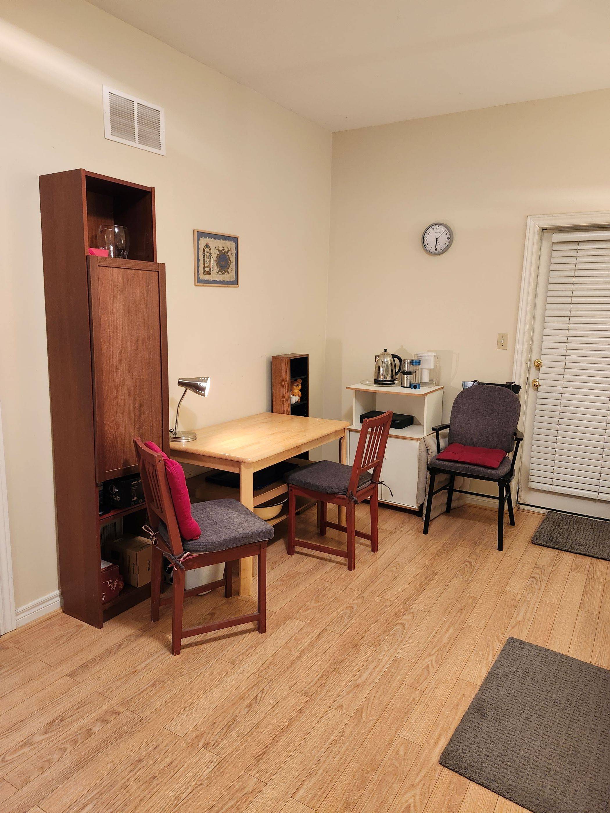 Richmond Hill, ON L4C 0J9,190 Harding BLVD #62 Bachelor Studio