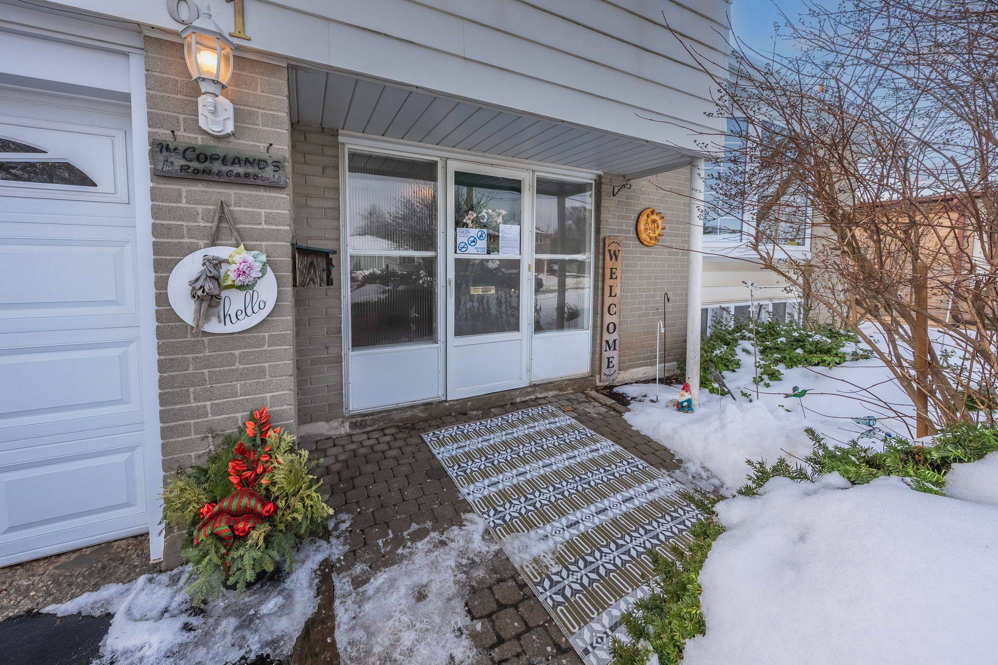 Halton Hills, ON L7G 2T5,61 Moore Park CRES