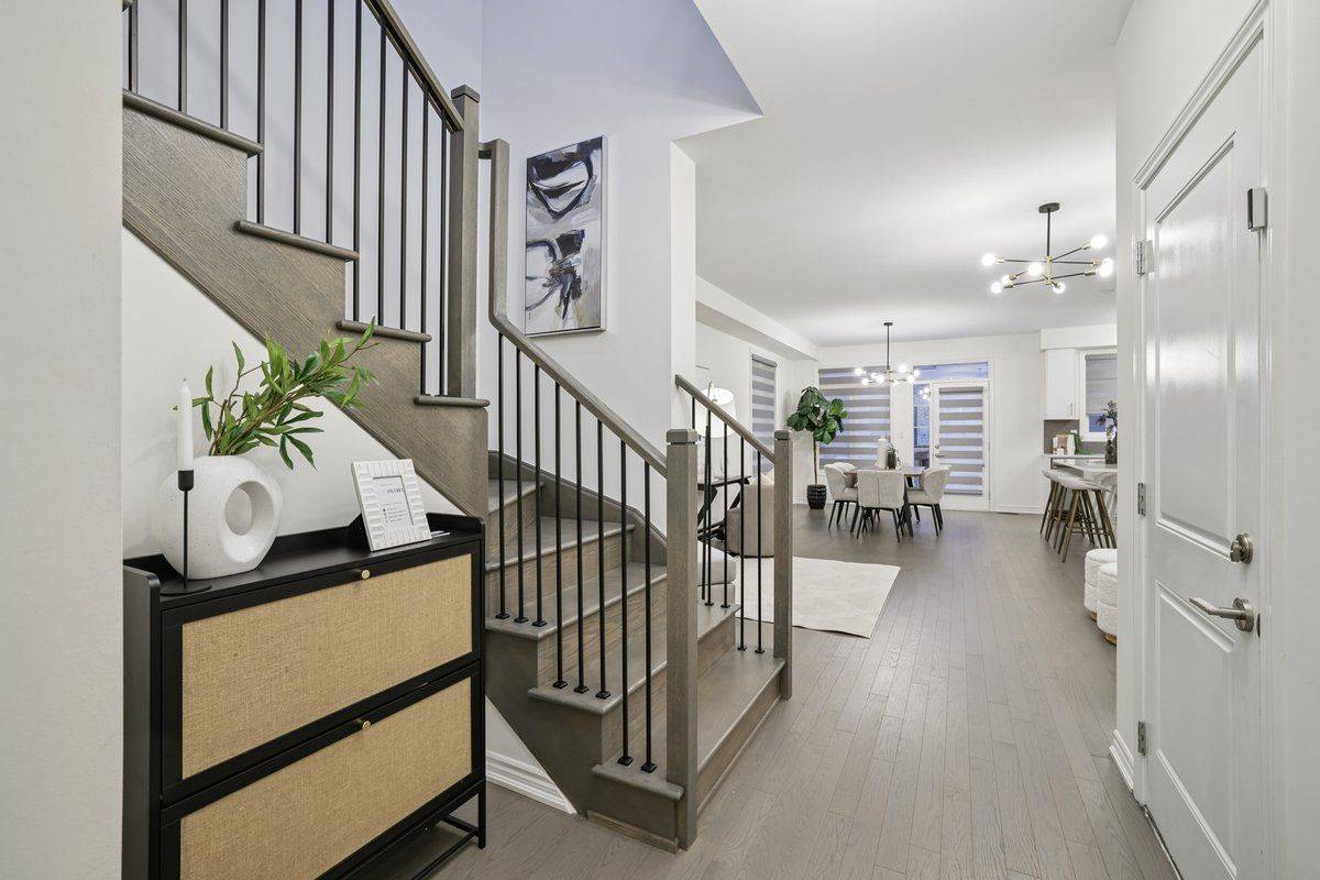 Milton, ON L9E 1Y7,1527 Kovachik BLVD