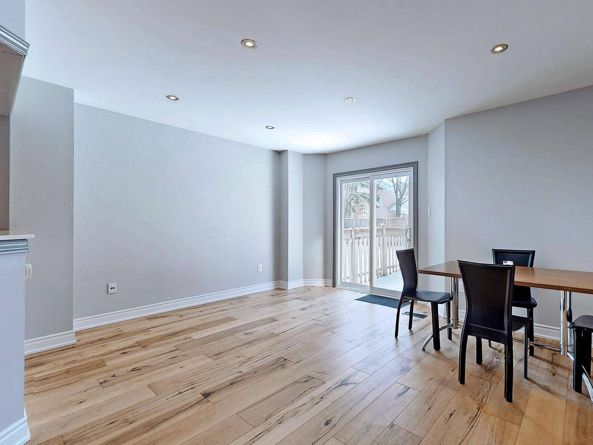 Mississauga, ON L4Z 3R2,5552 Cortina CRES