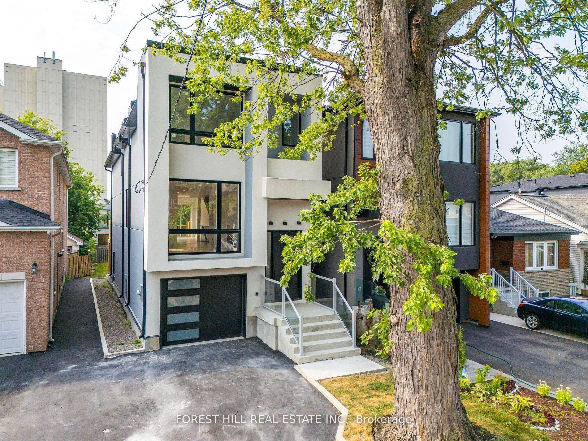 Toronto W06, ON M8Z 1C9,19 Simpson AVE