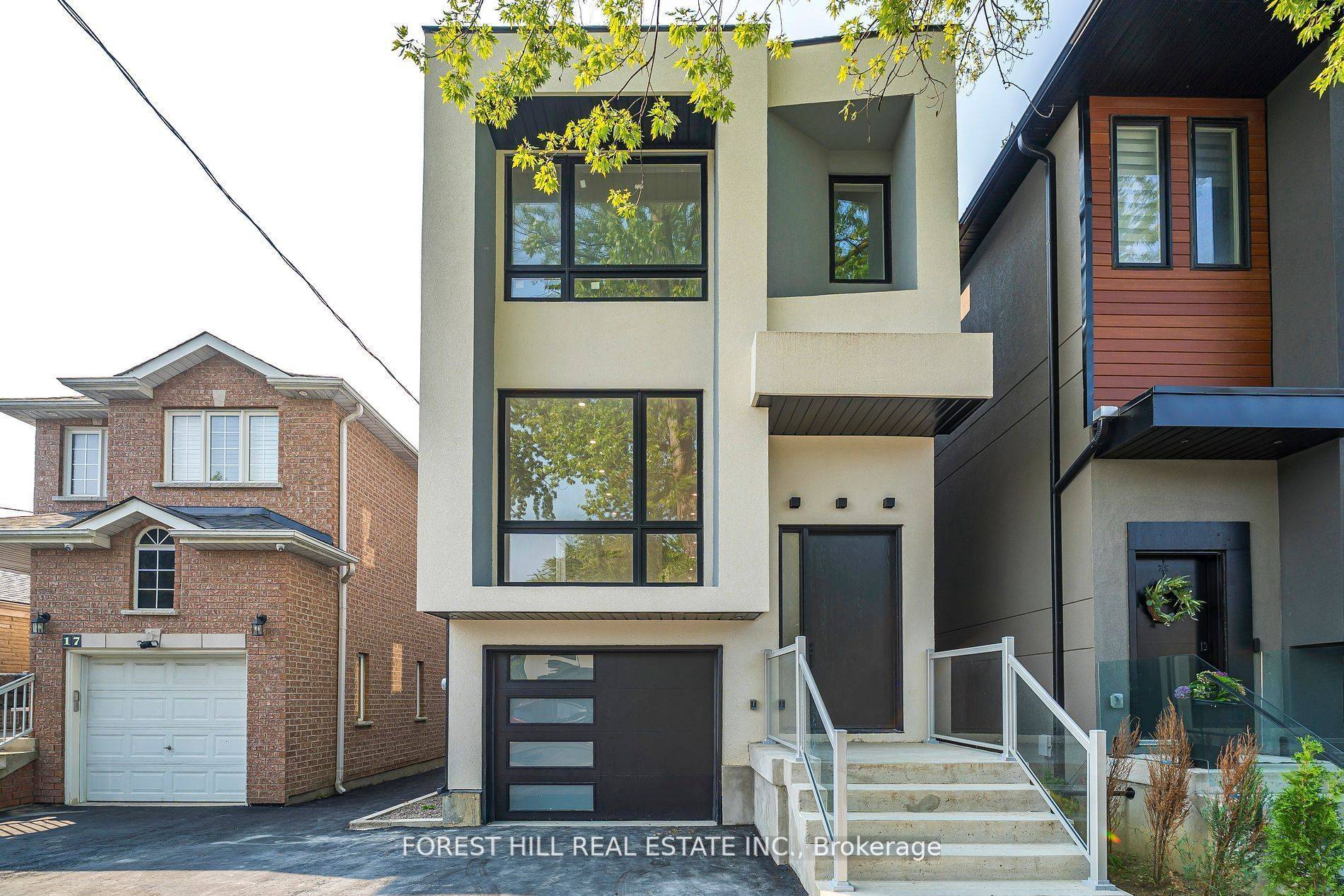 Toronto W06, ON M8Z 1C9,19 Simpson AVE