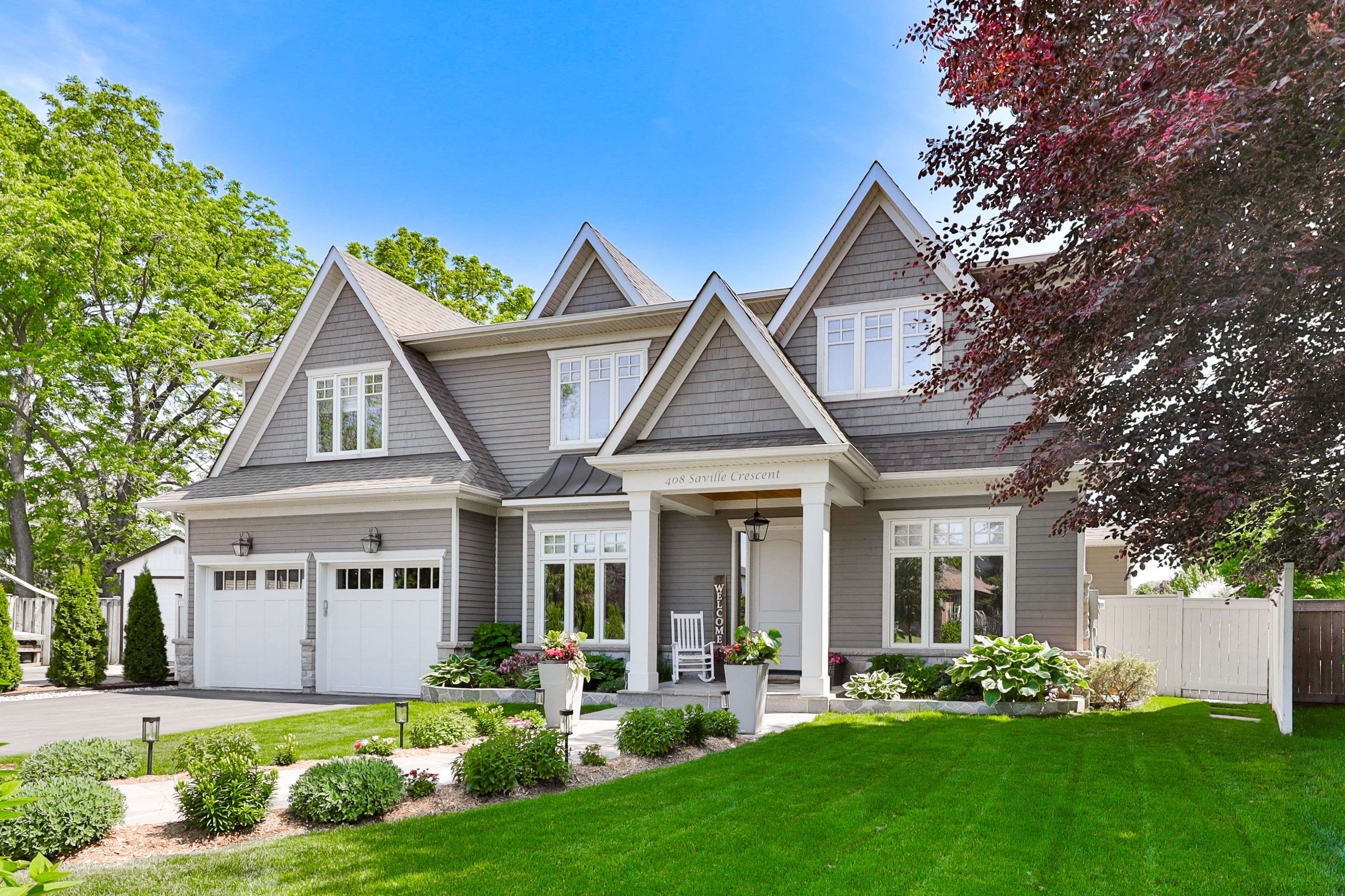 Oakville, ON L6L 3T8,408 Saville CRES