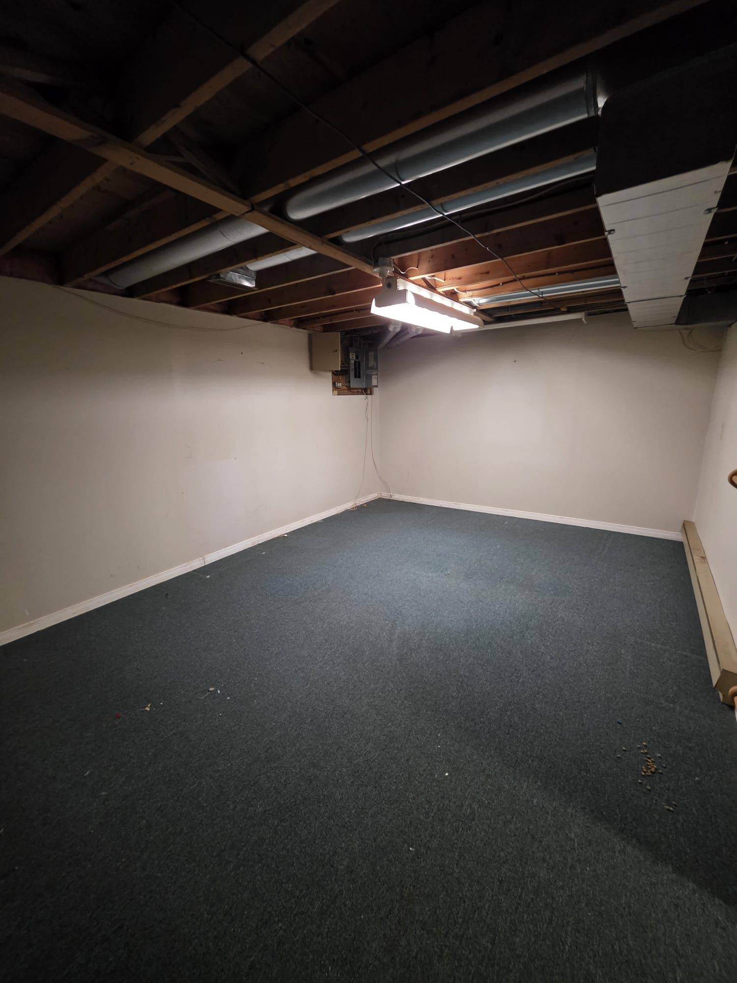 London South, ON N6J 2J1,166 Southdale RD W #83