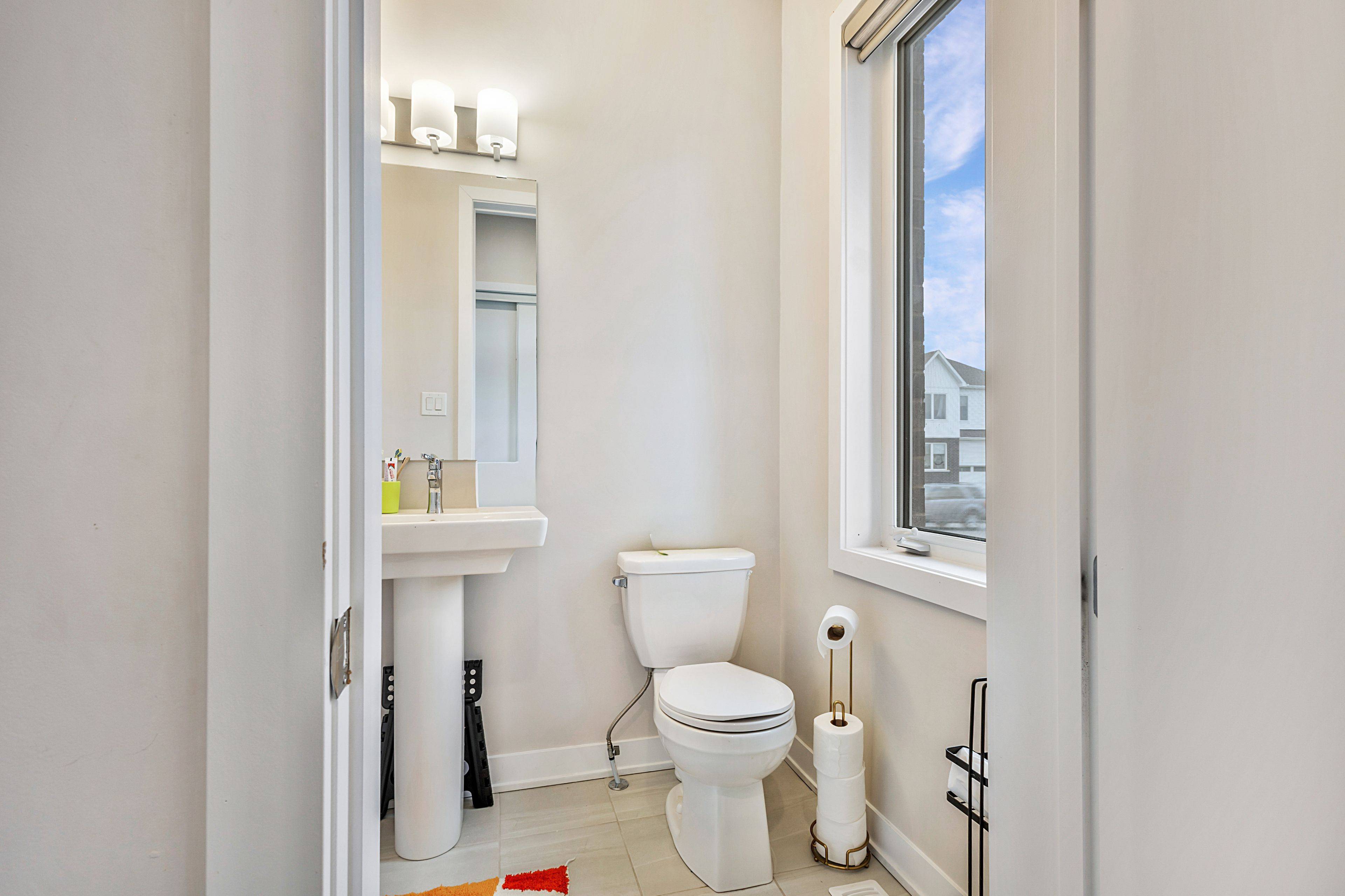 Barrhaven, ON K2J 6X5,400 Epoch ST