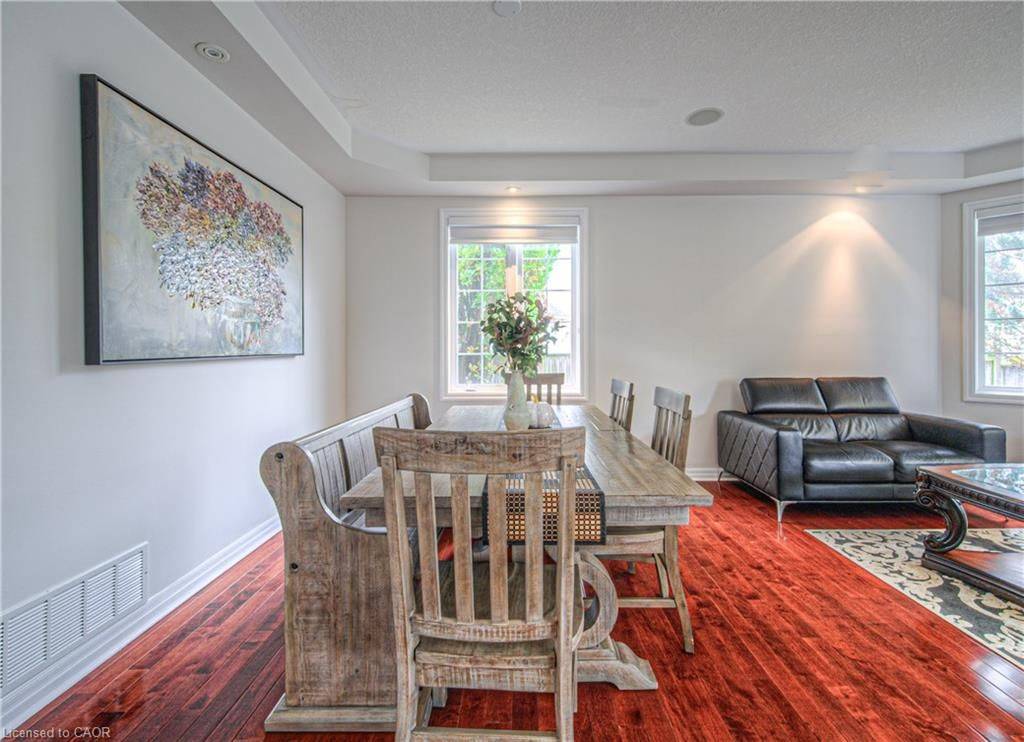 Cambridge, ON N1T 2J9,47 Dellgrove CIR