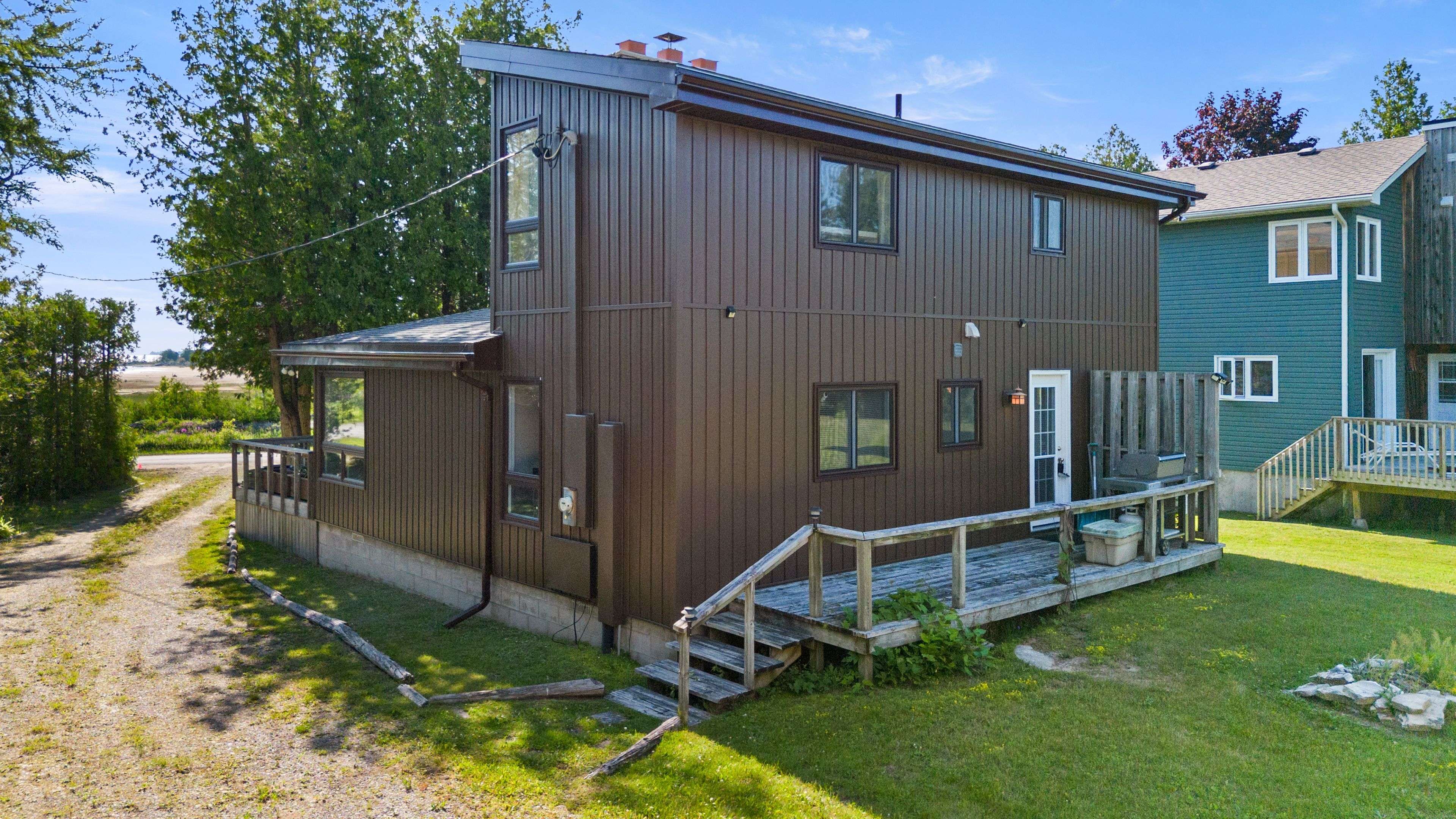 South Bruce Peninsula, ON N0H 2T0,329 Bay ST