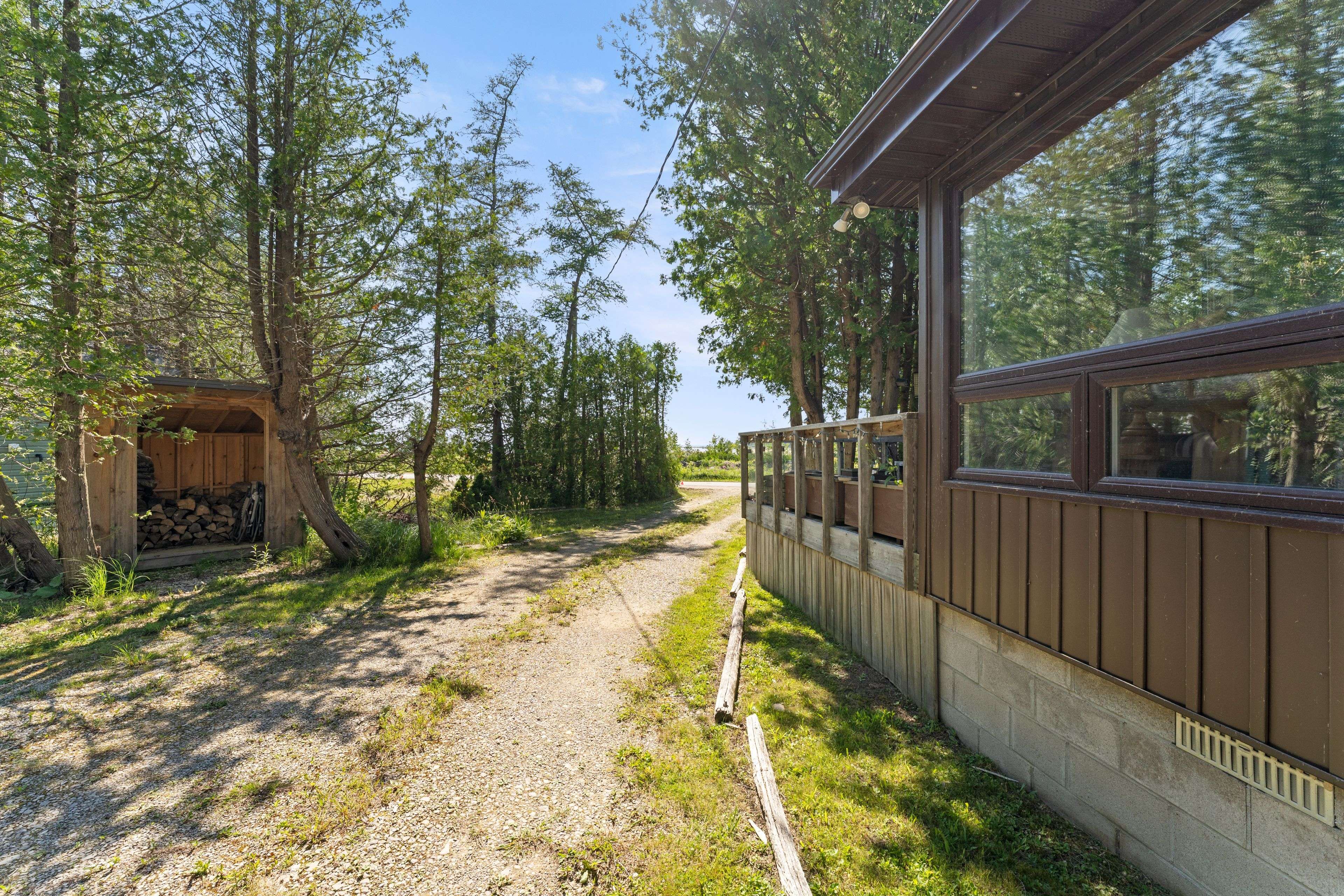 South Bruce Peninsula, ON N0H 2T0,329 Bay ST