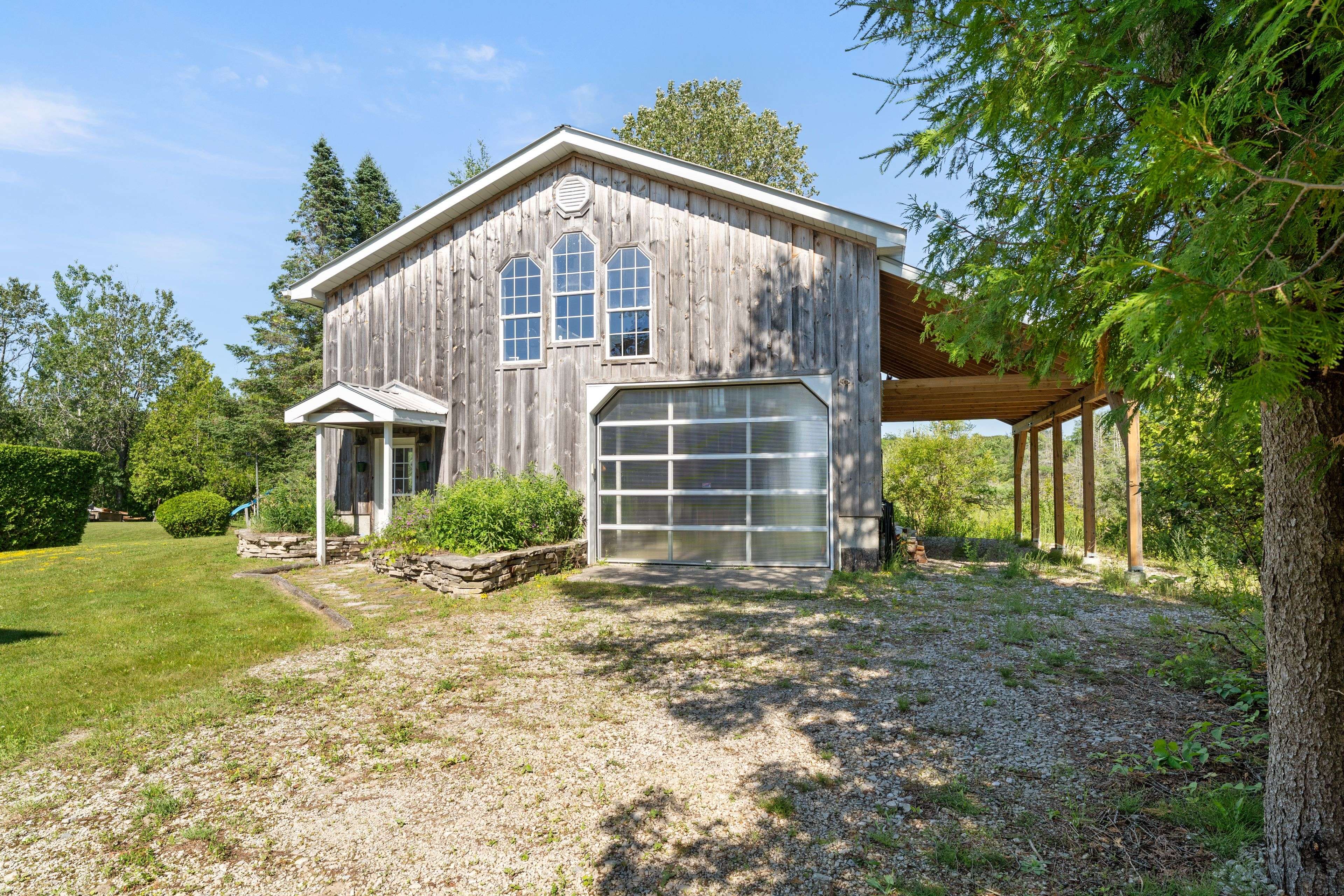 South Bruce Peninsula, ON N0H 2T0,329 Bay ST