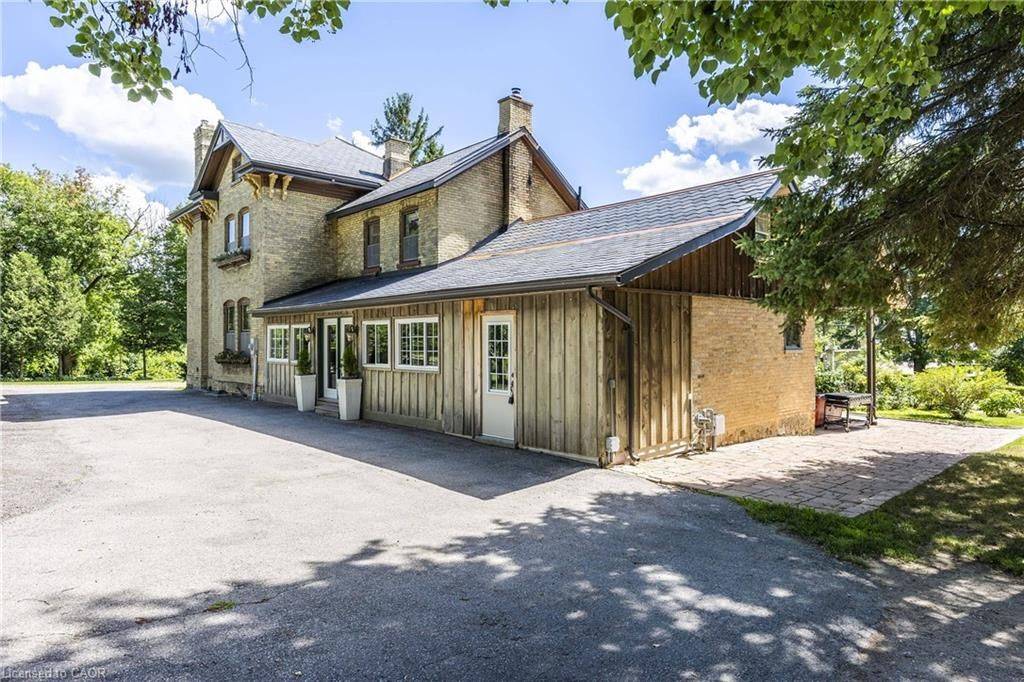 North Dumfries, ON N0B 1E0,180 Nith River WAY