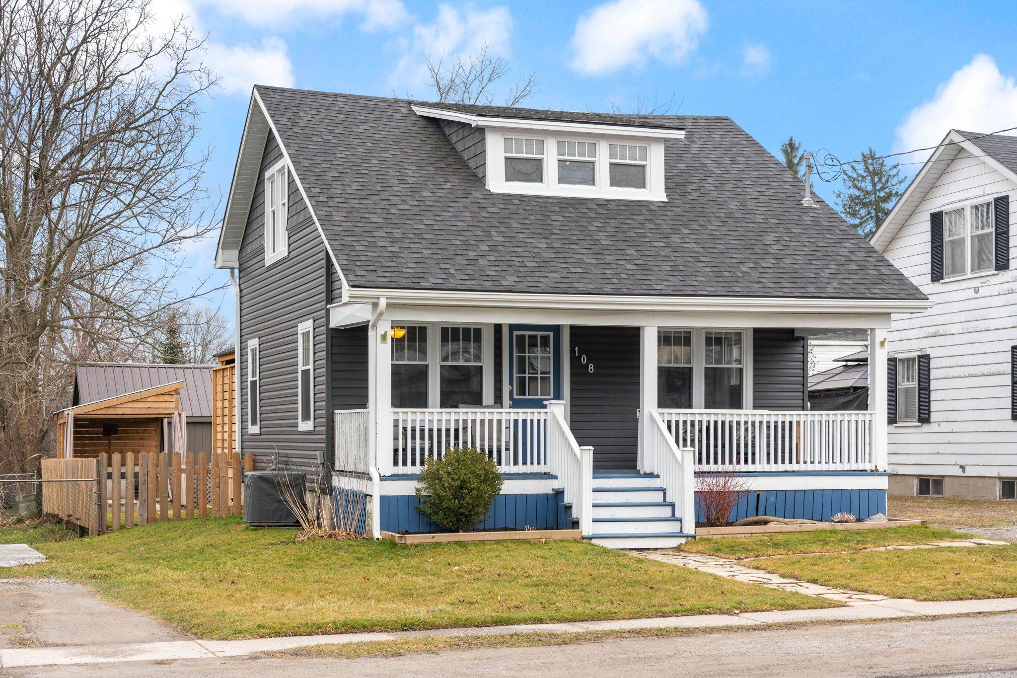 Norfolk, ON N0A 1N0,108 Nelson ST E