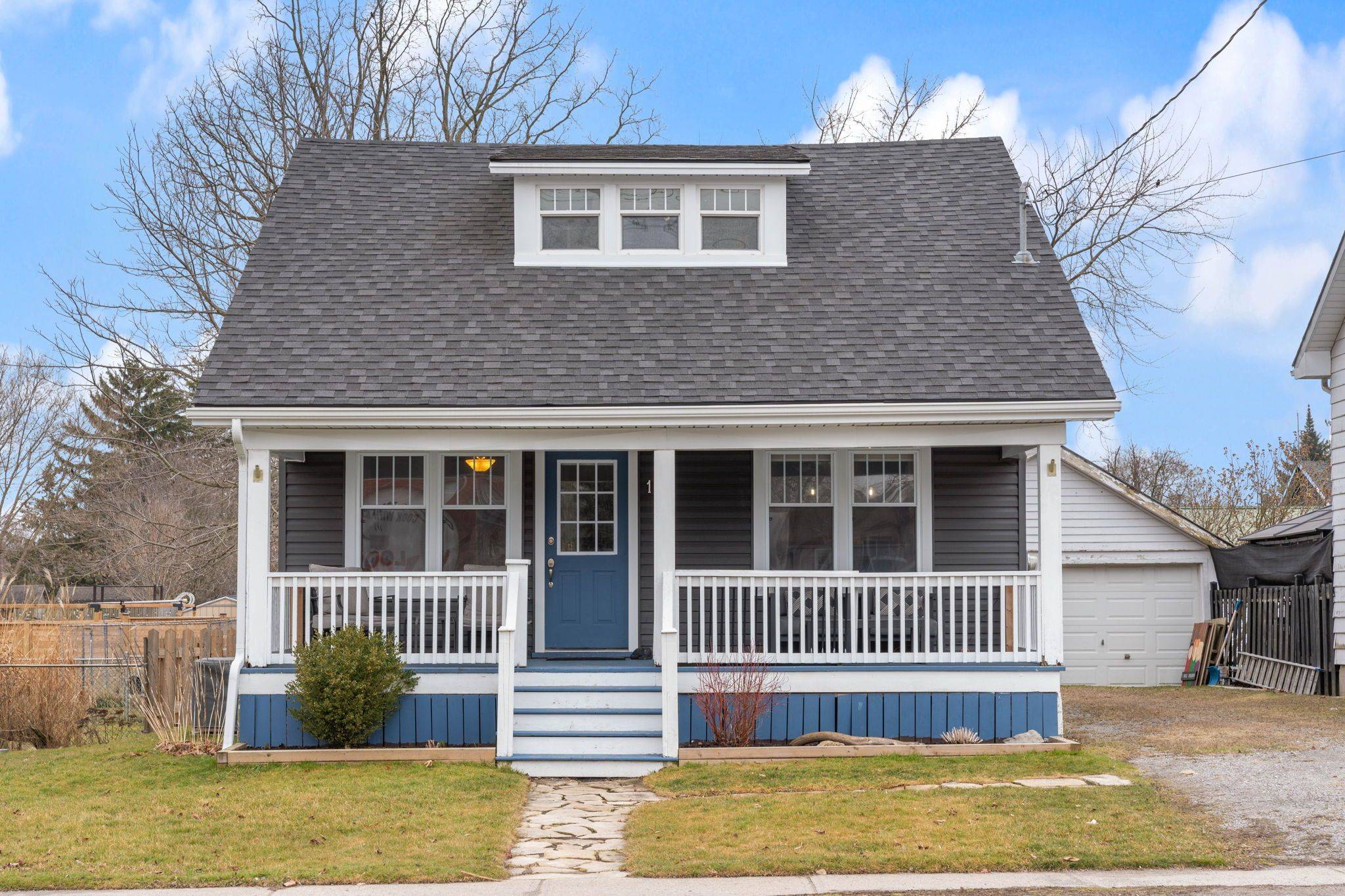 Norfolk, ON N0A 1N0,108 Nelson ST E